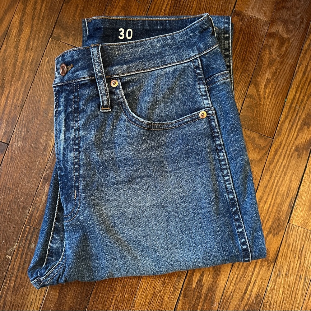 J. Crew Curvy Vintage Slim Straight Jeans in Surf Wash | Size 10 (size 30)